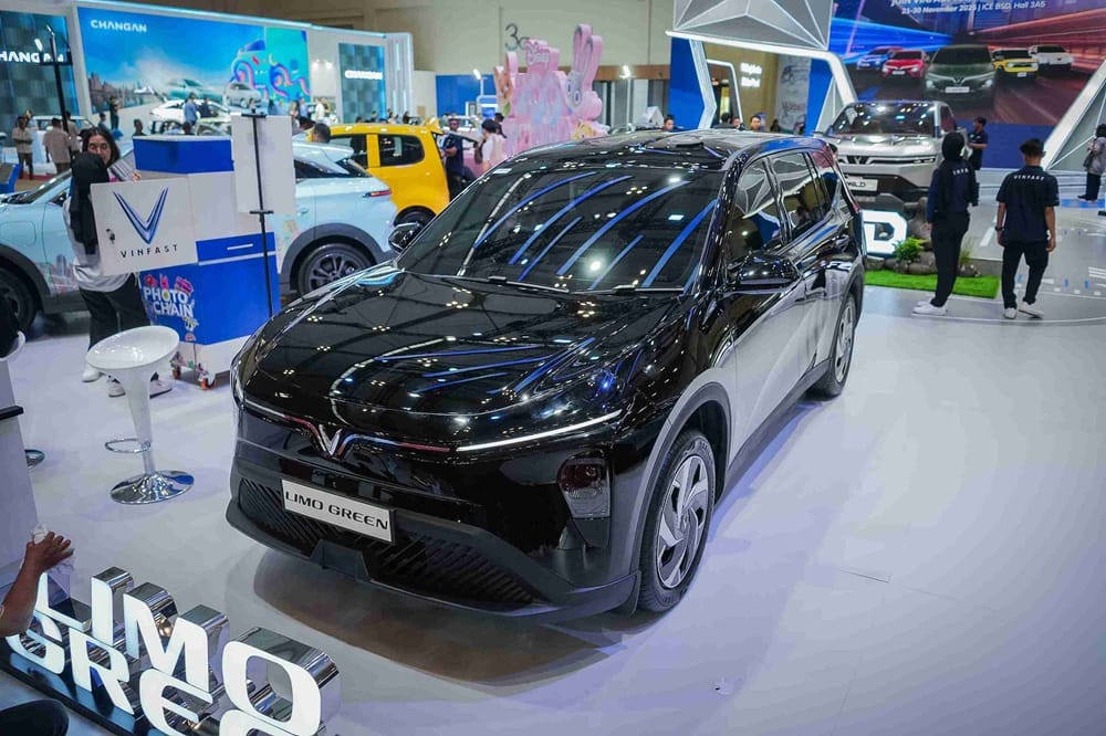 VinFast Limo Green Muncul di GJAW 2025, EV 7-Seater dengan Jarak Tempuh 470 Km