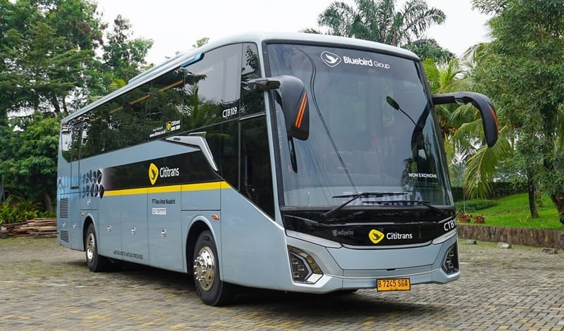 Hino Serahkan 10 Unit Hino RM 280 ABS ke Cititrans untuk Perkuat Layanan Transportasi Premium