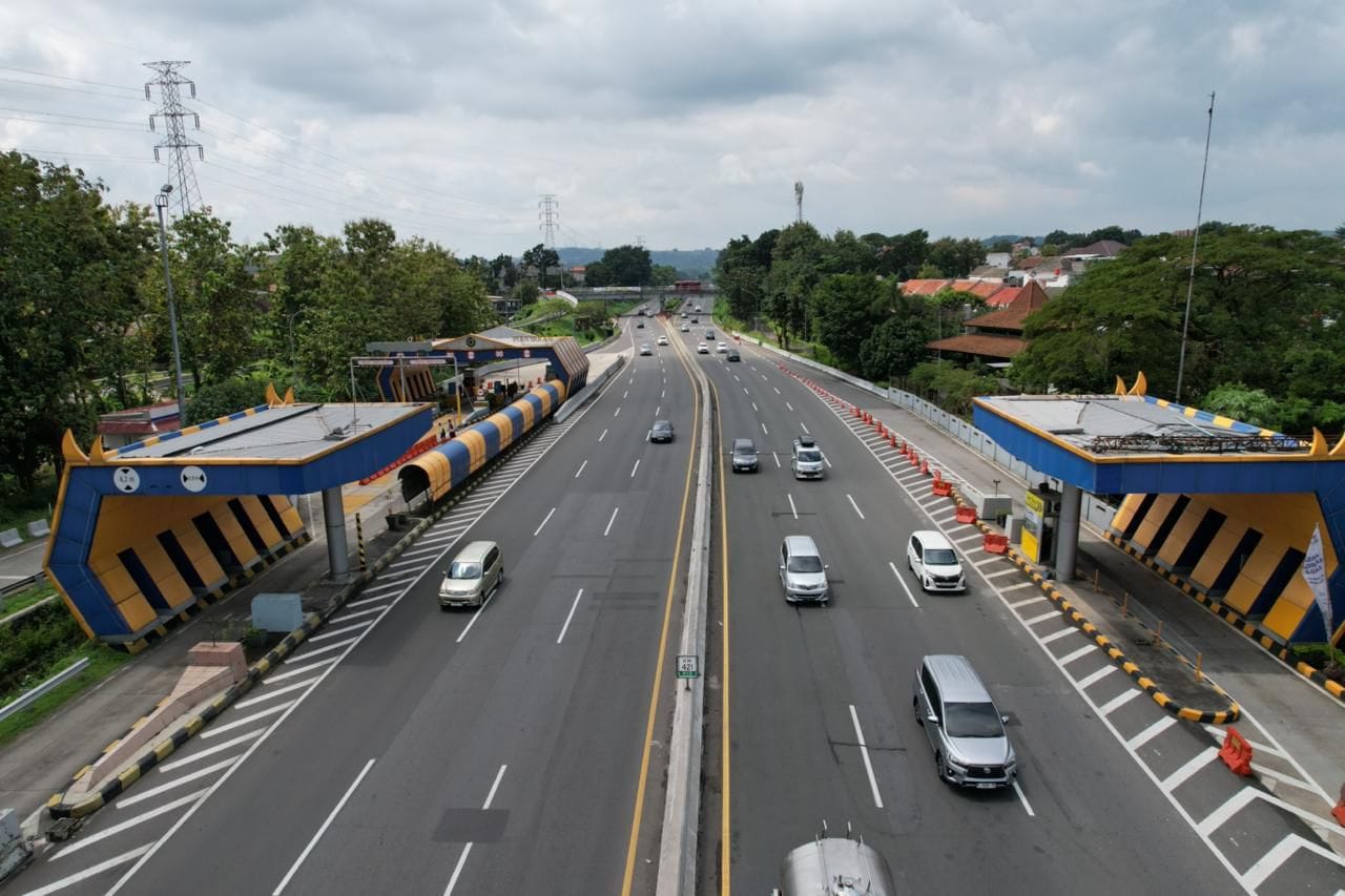 Dukung Arus Balik Lebaran, One Way Lokal Diberlakukan di Tol Semarang