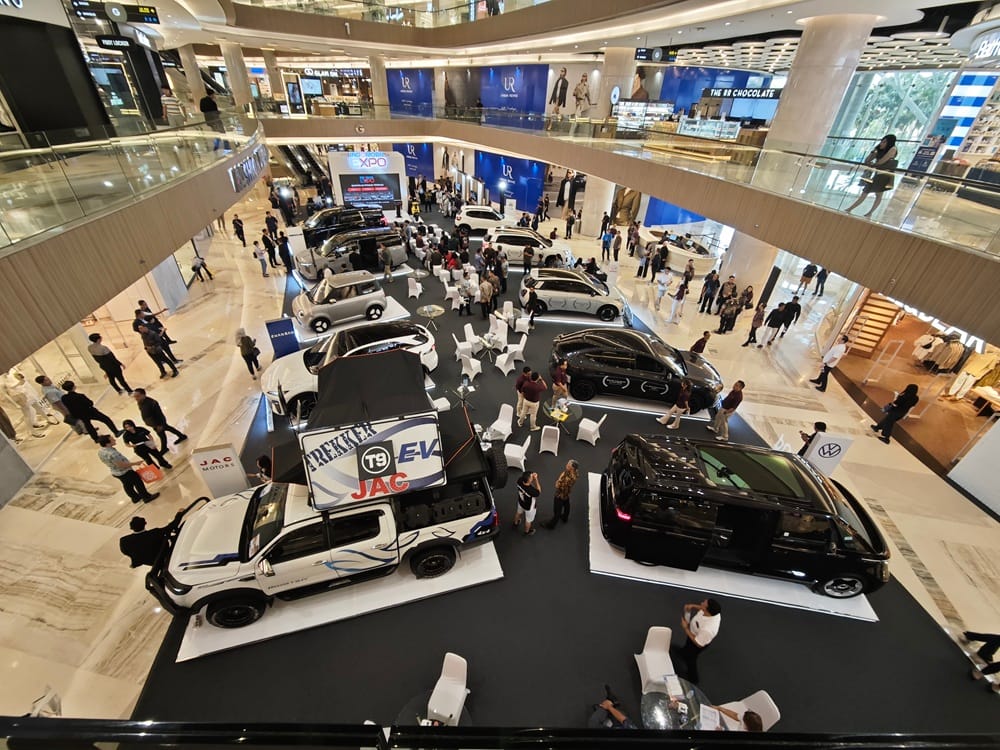 Indomobil Expo Surabaya Digelar, Ajang Edukasi EV di Jawa Timur